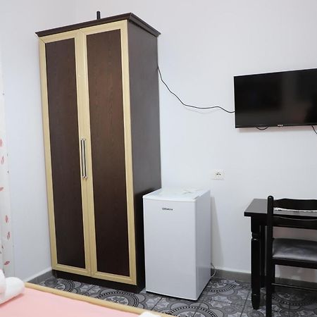 Guest House Marjo Μπεράτ Εξωτερικό φωτογραφία
