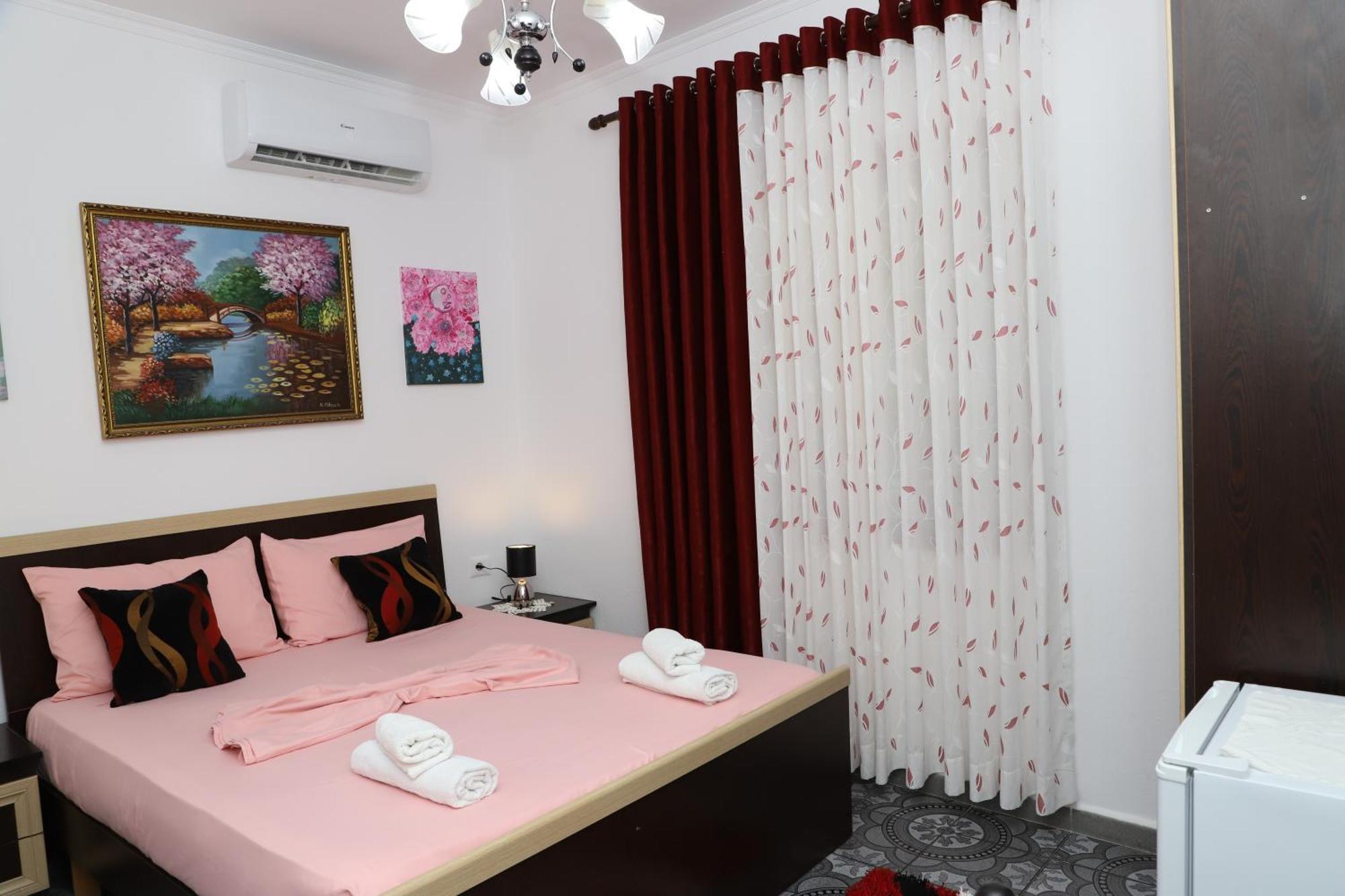 Guest House Marjo Μπεράτ Εξωτερικό φωτογραφία