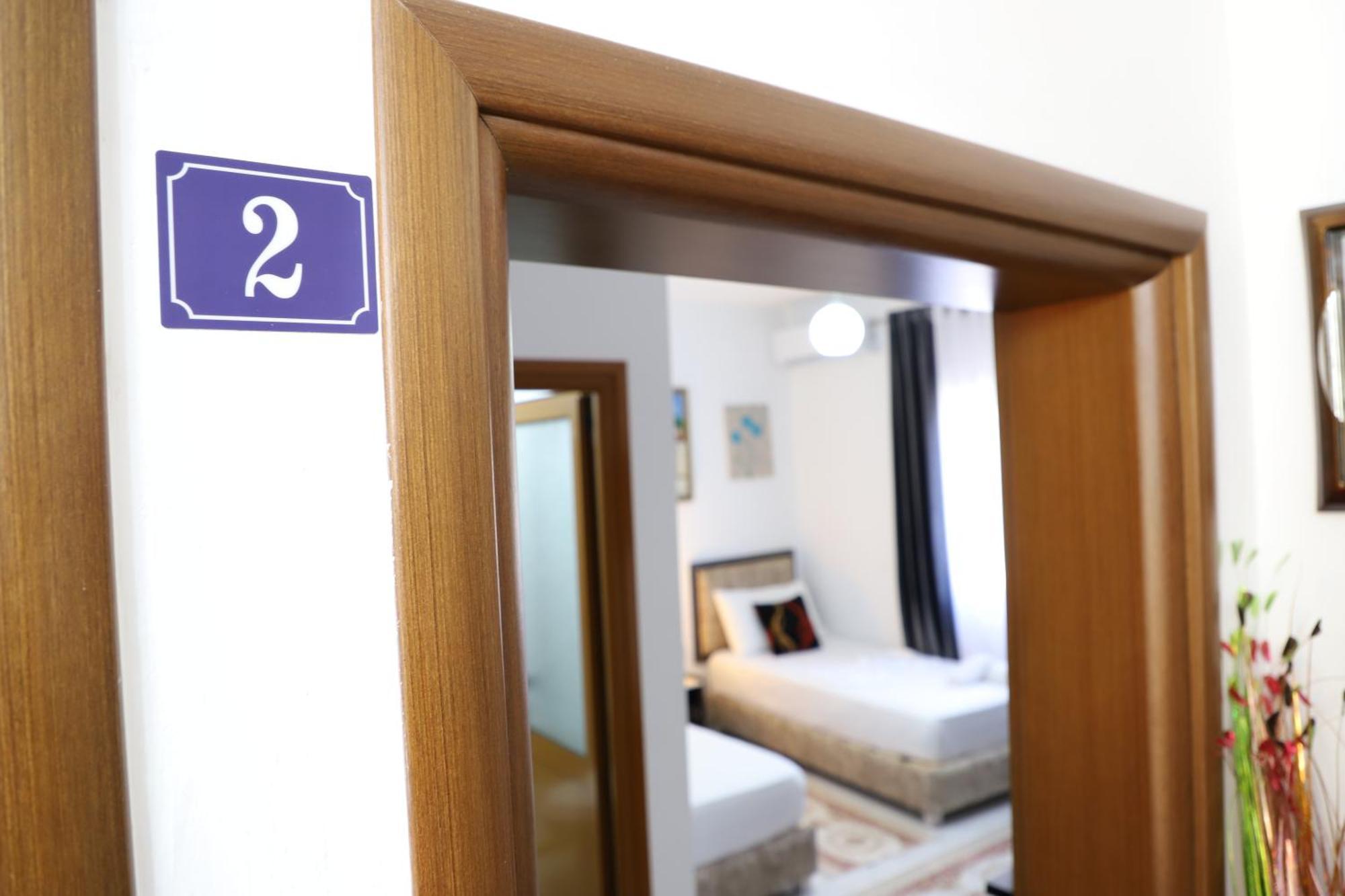 Guest House Marjo Μπεράτ Εξωτερικό φωτογραφία