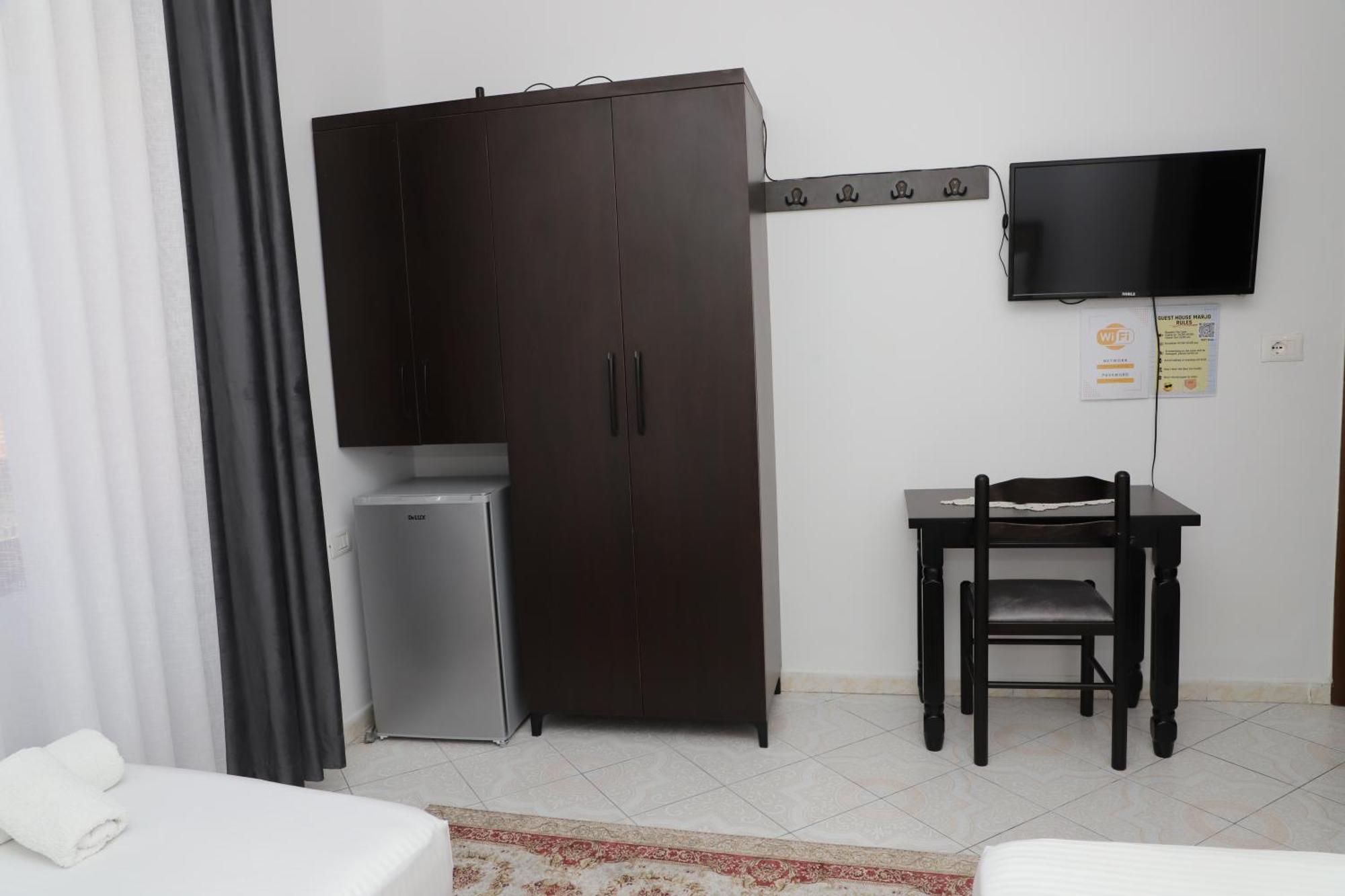 Guest House Marjo Μπεράτ Εξωτερικό φωτογραφία