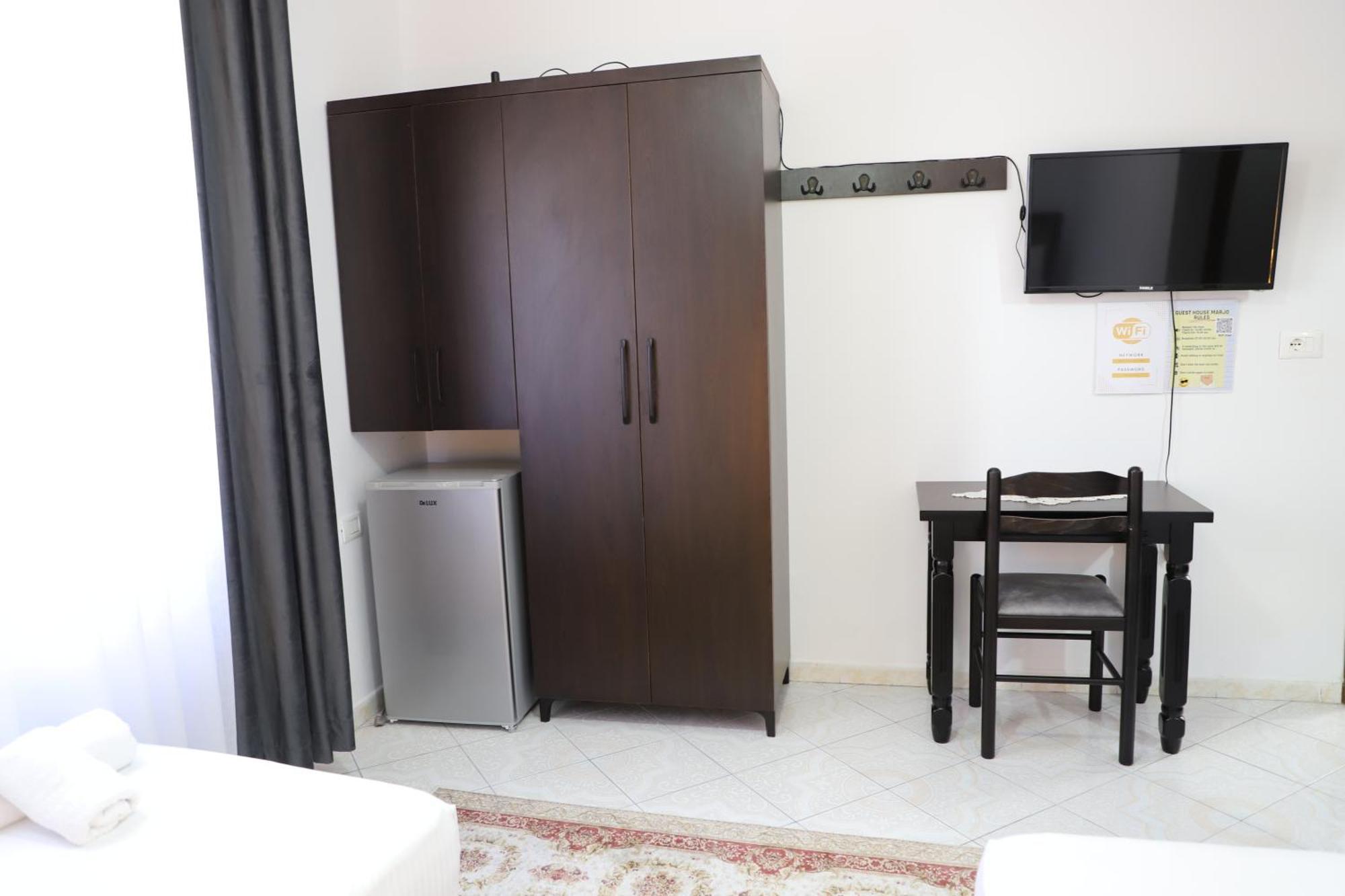 Guest House Marjo Μπεράτ Εξωτερικό φωτογραφία