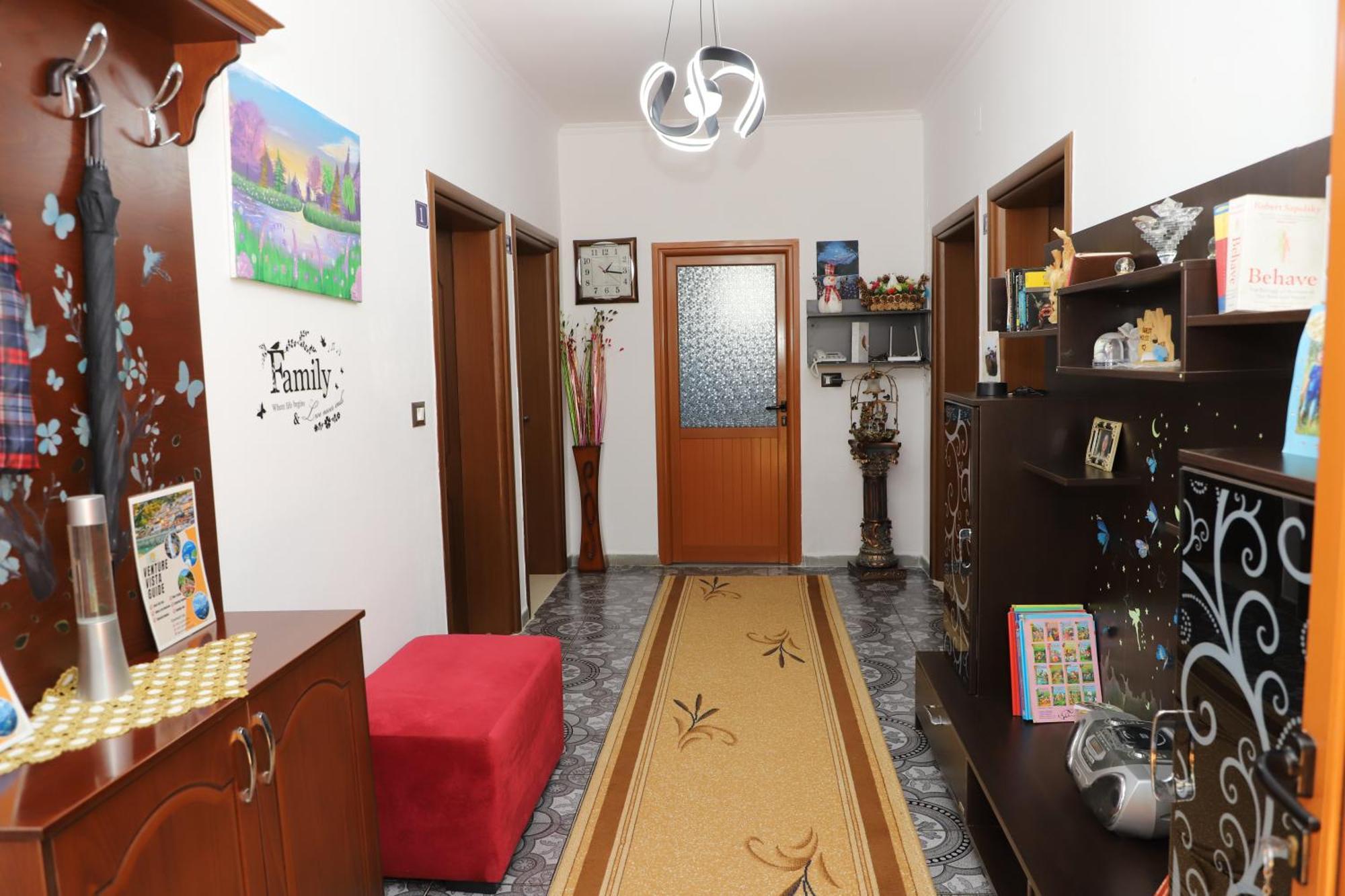 Guest House Marjo Μπεράτ Εξωτερικό φωτογραφία